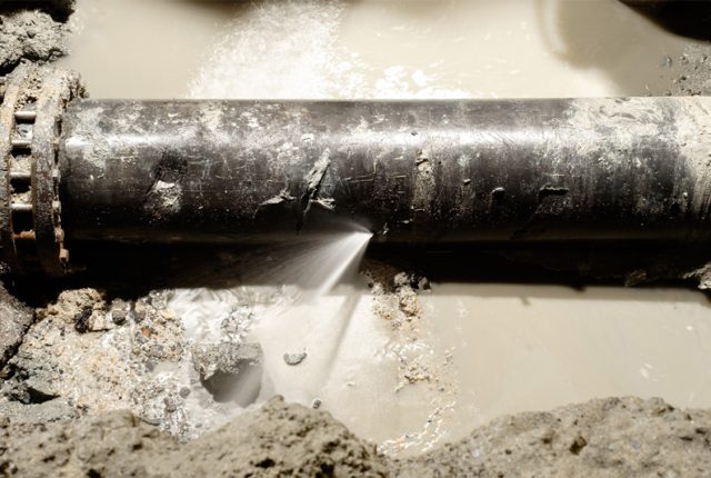 Cómo detectar por nuestra cuenta fugas de agua