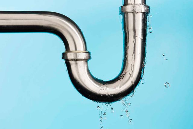 fugas de agua en casa